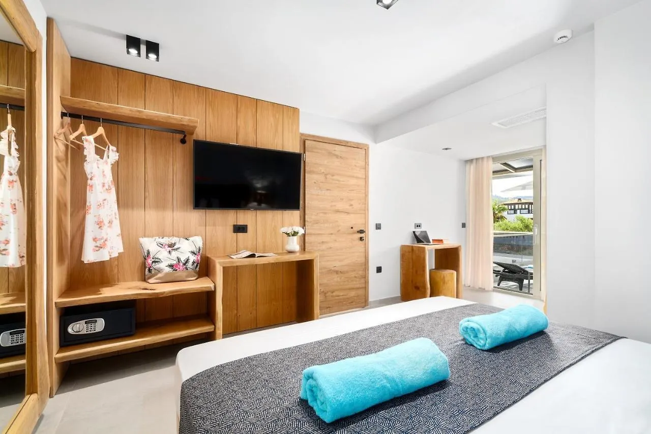Apartment Emily'S Luxury Suites Pefkochori
