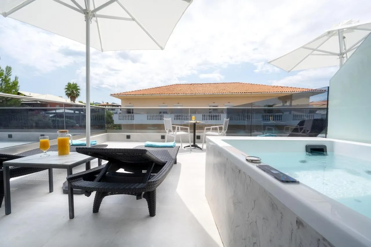 Apartment Emily'S Luxury Suites Pefkochori