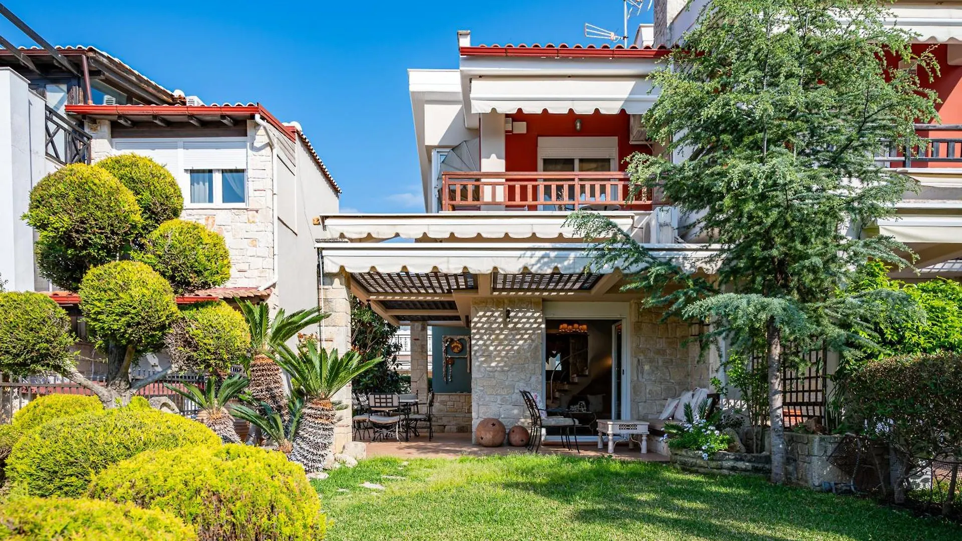 Emily'S Luxury Suites Pefkochori